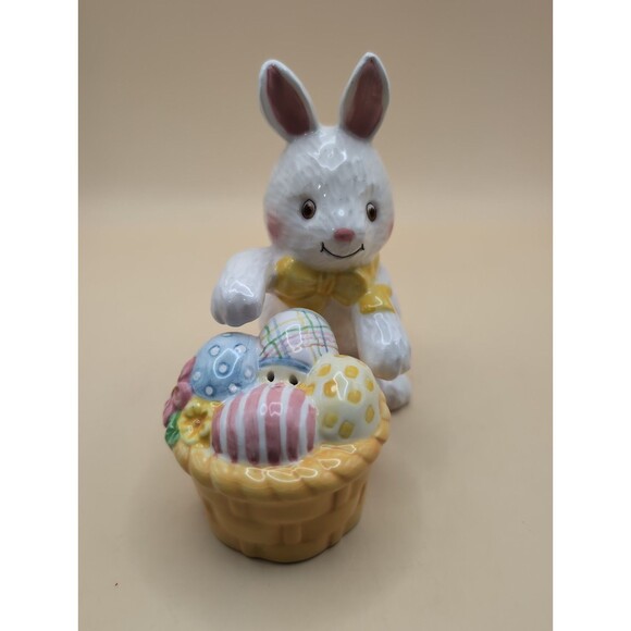 Unbranded Other - Easter Bunny Salt And Pepper Shakers Flower Easter Eggs Decorative Porcelain